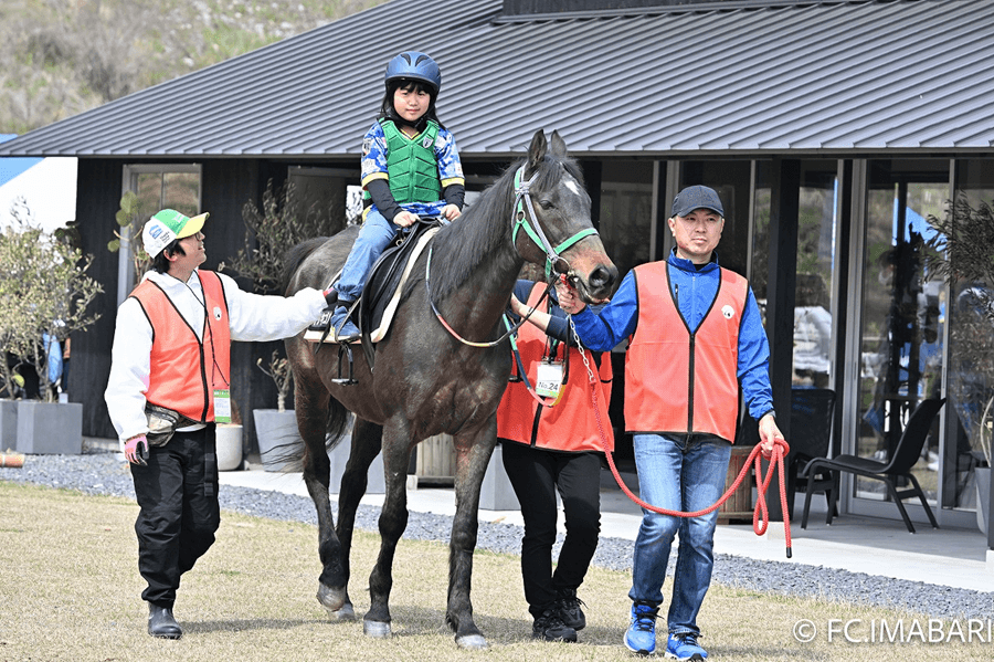 お供馬乗馬体験