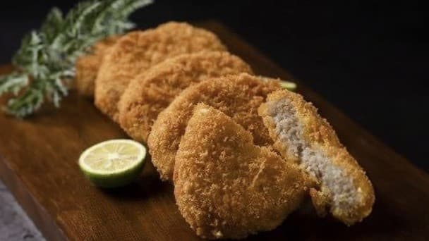 淡路牛メンチカツ