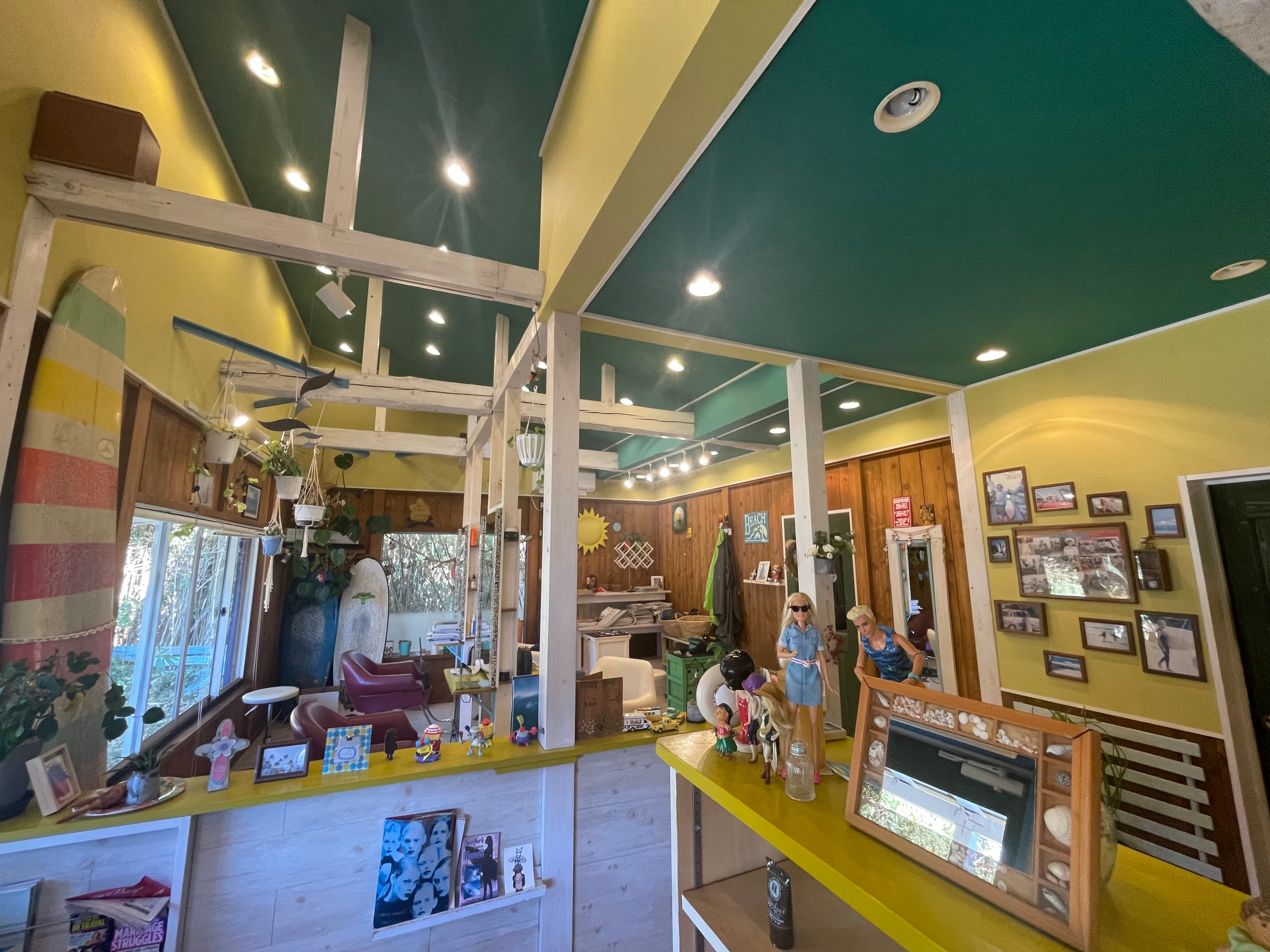 Hair salon Bikini