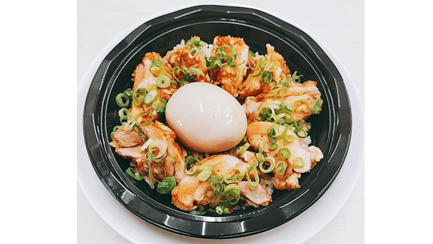 温玉唐揚げ親子丼